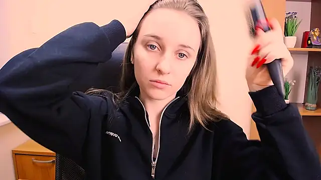 Snapshot of _Nicole_new chatting on 18, 1, 2025  Nicole new online show from 18, 1, 2025