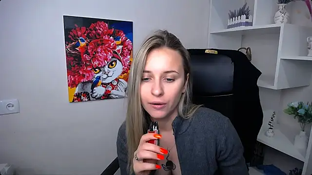  Nicole new online show from 17, 5, 2026