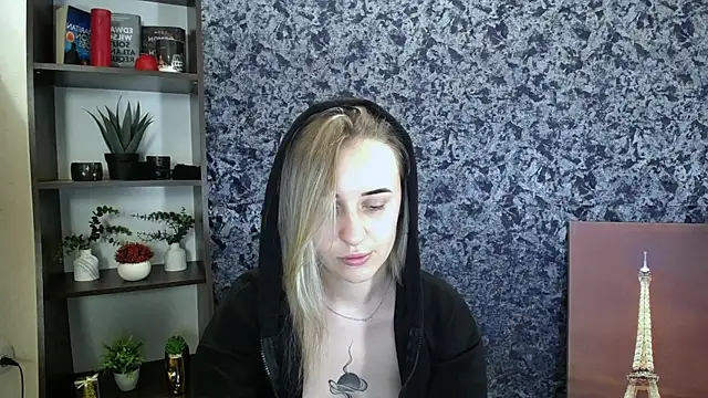  Nicole new online show from 15, 2, 2026