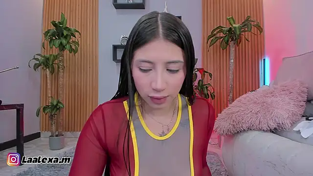 Snapshot of Aixaa_charles chatting on 12, 11, 2025 Aixaa charles online show from 12, 11, 2025