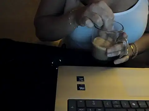 Snapshot of Nina24 chatting on 2, 12, 2024 Nina24 online show from 2, 12, 2024