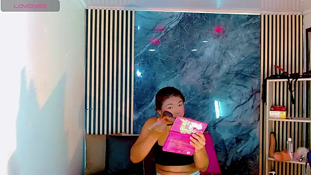 Isalombardi online show from 14, 11, 2025