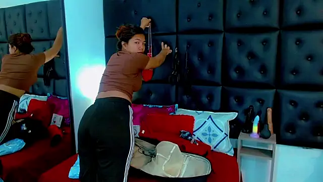 Isalombardi online show from 28, 5, 2026