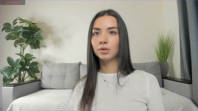 NicoleLuv online show from 23, 1, 2025