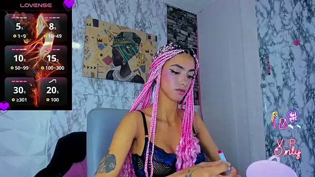 Queen Cuarxxo online show from 9, 4, 2026