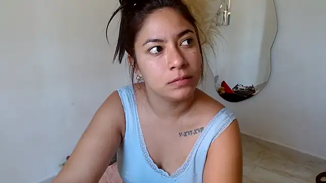 Mary Pompis online show from 21, 1, 2025