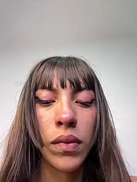 Snapshot of MiaGoth_ chatting on 25, 4, 2026 MiaGoth online show from 25, 4, 2026