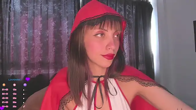 MiaGoth  online show from 2, 10, 2025