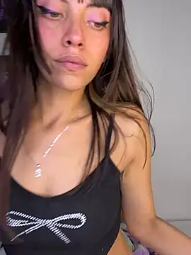 Snapshot of MiaGoth_ chatting on 31, 5, 2026 MiaGoth online show from 31, 5, 2026