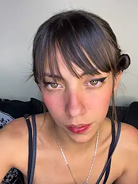MiaGoth  online show from 26, 6, 2026
