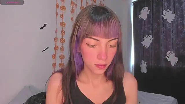 MiaGoth  online show from 22, 10, 2025