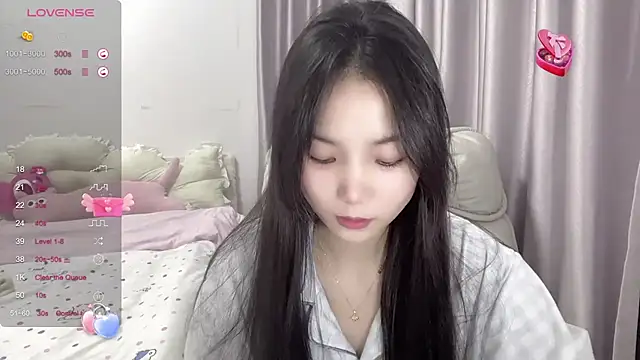 LeLe-666 online show from 26, 2, 2025