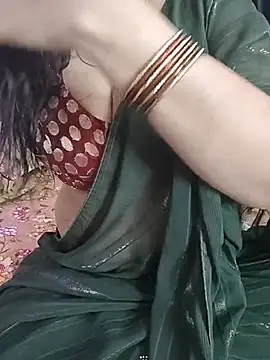 Snapshot of kaamuk_shweta chatting on 13, 6, 2026 kaamuk shweta online show from 13, 6, 2026