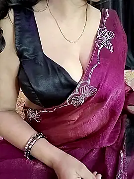 Snapshot of kaamuk_shweta chatting on 17, 6, 2026 kaamuk shweta online show from 17, 6, 2026