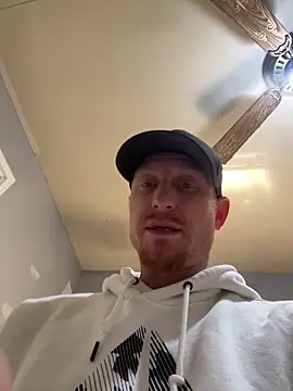 Snapshot of bigred0808 chatting on 8, 2, 2026 bigred0808 online show from 8, 2, 2026