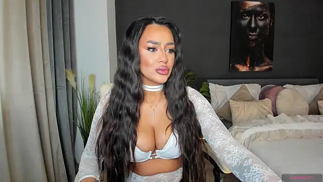 Sonia  Rey online show from 21, 4, 2026