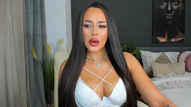 Snapshot of Sonia__Rey chatting on 16, 10, 2025 Sonia Rey online show from 16, 10, 2025