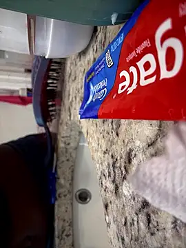 honeybrow online show from 17, 1, 2026