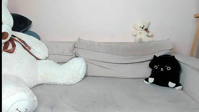 Snapshot of daeneryy chatting on 19, 2, 2025 daeneryy online show from 19, 2, 2025