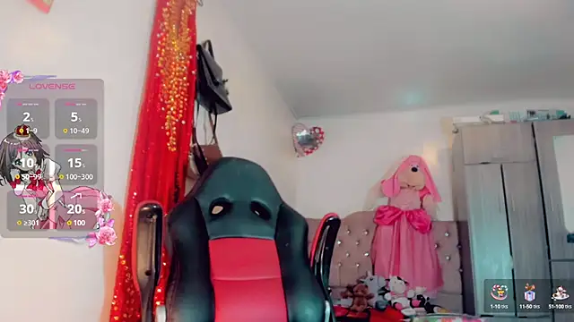 Snapshot of Oriana_braom chatting on 7, 10, 2025 Oriana braom online show from 7, 10, 2025