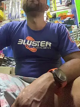 Snapshot of Sheik_z_o chatting on 11, 11, 2025 Sheik z o online show from 11, 11, 2025