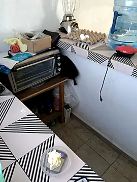 EmpaticBolillo online show from 28, 11, 2025