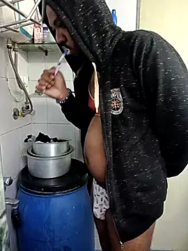 Mmm992170 online show from 21, 12, 2025