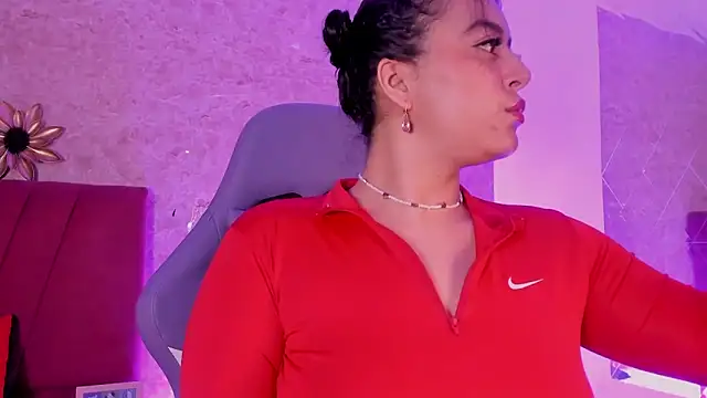 LorenaStevens online show from 11, 11, 2025