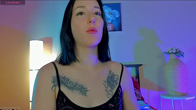 adell berry online show from 10, 10, 2025