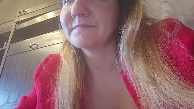 Snapshot of EstrellaWalters chatting on 20, 5, 2026 EstrellaWalters online show from 20, 5, 2026