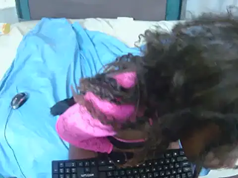 FantasygirlXxx  online show from 12, 4, 2026