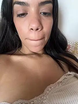 -Naomyy- online show from 29, 12, 2024