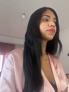 Snapshot of -Naomyy- chatting on 3, 11, 2025 -Naomyy- online show from 3, 11, 2025