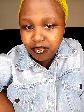 Dark Berry 26 online show from 7, 11, 2025