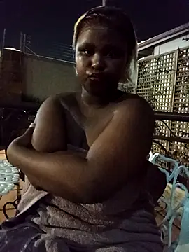 Dark Berry 26 online show from 14, 2, 2026