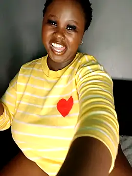 Dark Berry 26 online show from 19, 4, 2026