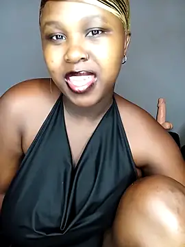 Dark Berry 26 online show from 4, 12, 2025