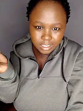 Dark Berry 26 online show from 15, 4, 2026