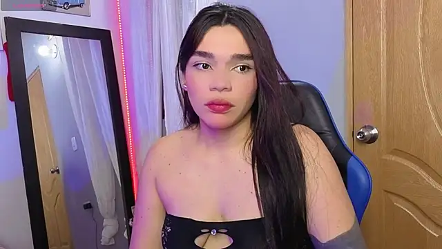 Snapshot of Veronica_111 chatting on 24, 5, 2026 Veronica 111 online show from 24, 5, 2026