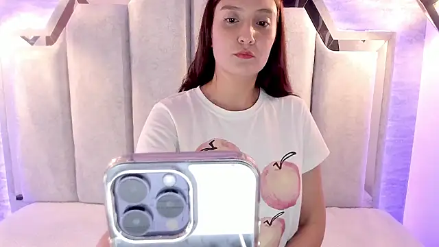  alaia collway  online show from 4, 2, 2025