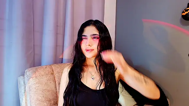 adara johnson   online show from 9, 10, 2025