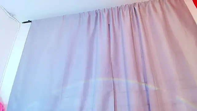 adara johnson   online show from 19, 10, 2025