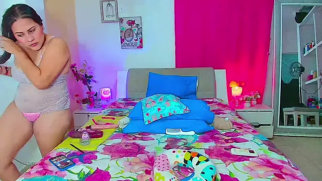 Kendralove31xxx online show from 23, 3, 2026