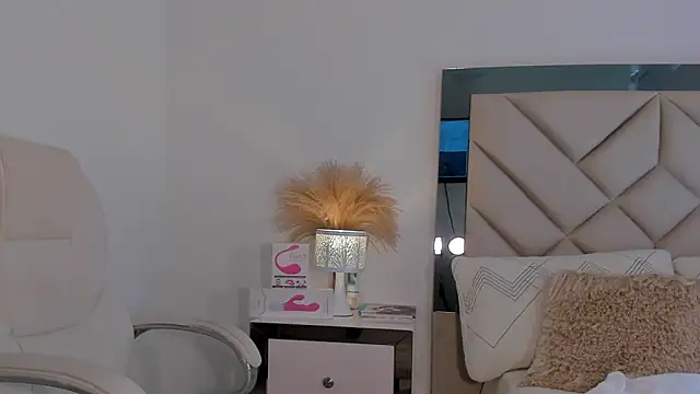 alexa tobar online show from 30, 10, 2025