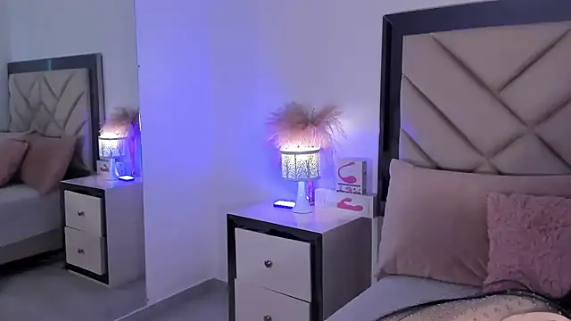 alexa tobar online show from 24, 2, 2026