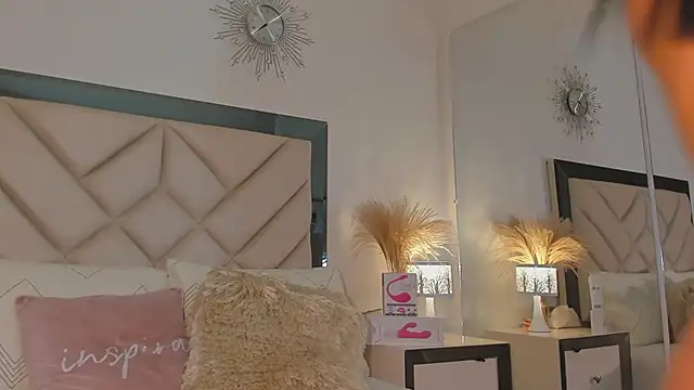 alexa tobar online show from 10, 2, 2025