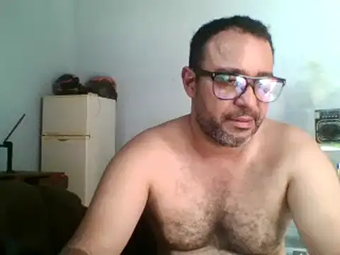 Snapshot of friendsloversex chatting on 15, 3, 2025 friendsloversex online show from 15, 3, 2025