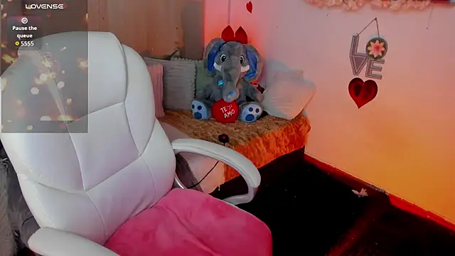 allison-sweet1 online show from 10, 6, 2026
