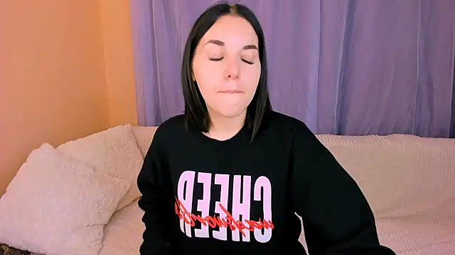 Kate Ree online show from 22, 4, 2026