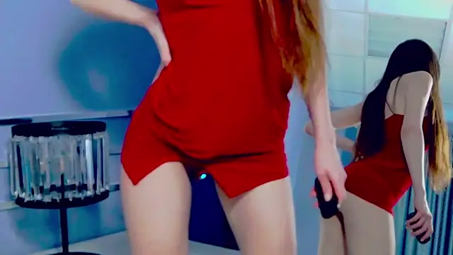 Snapshot of AngelinaWett chatting on 9, 11, 2025 AngelinaWett online show from 9, 11, 2025
